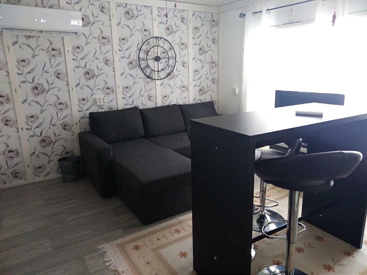 Pirttiniemen Lomakylae Hotel Muurasjärvi Екстериор снимка